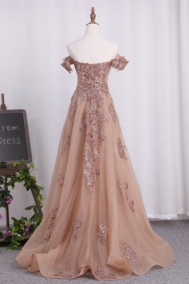 2021 Off The Shoulder Sheath Prom Dresses Organza With Applique