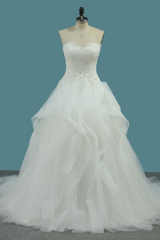 Sweetheart Tulle Wedding Dresses A Line With Applique Sweep Train