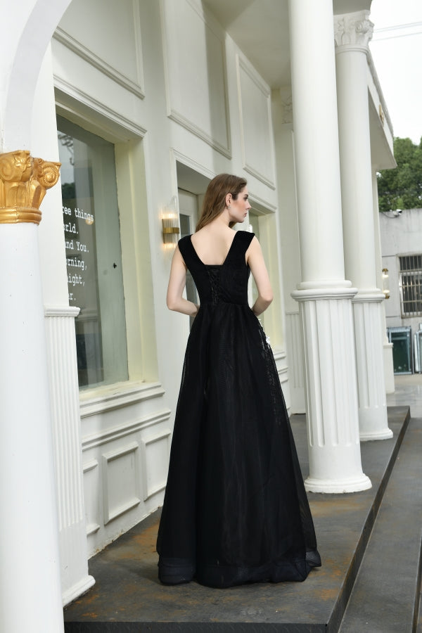 New Arrival Sleeveless Black Appliques Tulle Prom Dresses