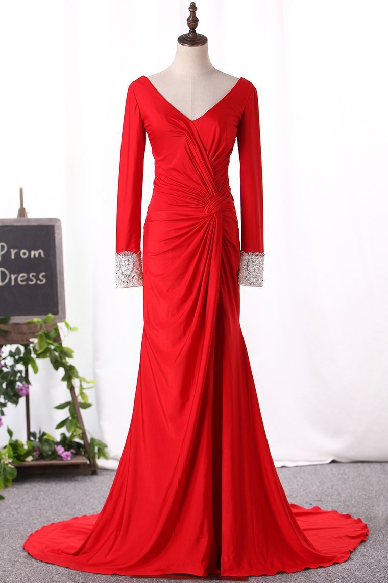 V Neck Long Sleeves Mermaid Evening Dresses With Beads And Ruffles
