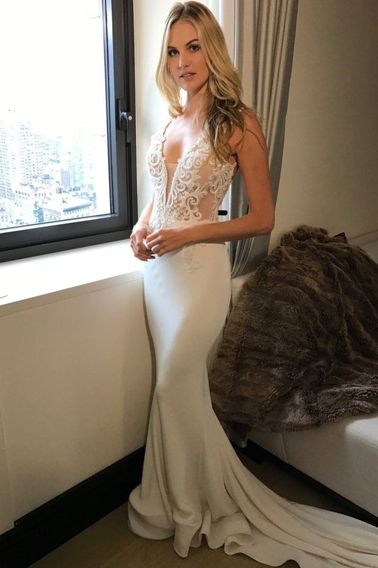 2021 Long Princess Mermaid V-Neck Sleeveless Lace Sexy Ivory Wedding Dresses SM23